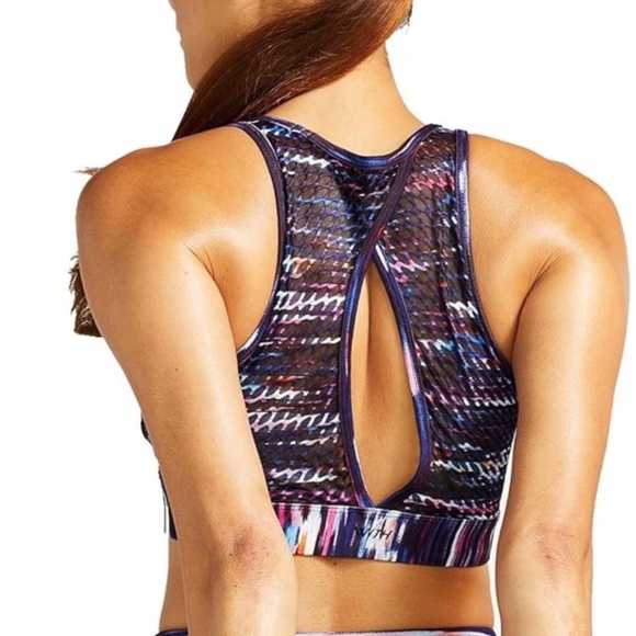 NWT Peloton Melody High Neck Sports Bra Lightweight Comfort Fit Womens Size‎ S - Picture 3 of 7